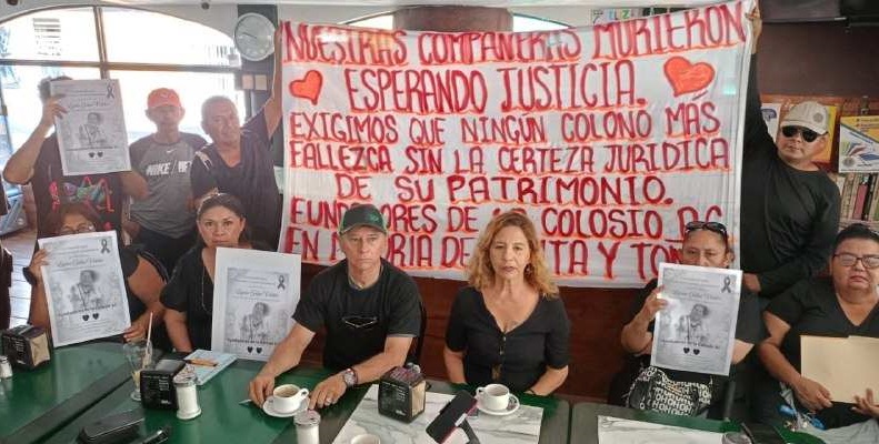 Acusan colonos de la Colosio irregularidades en entrega de escrituras